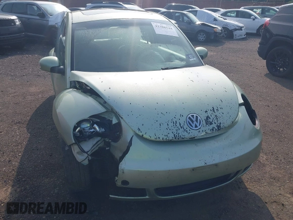 2009 Volkswagen Beetle S with VIN 3VWRW31C29M501964, listed as a IAAI auction lot 42388544 with 99,674 mi miles and . Bid and sale history available at DreamBid. Image 17.