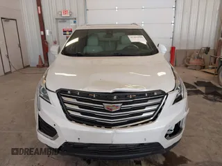 2018 Cadillac XT5 Luxury AWD z VIN 1GYKNDRS9JZ248969, wystawiony jako IAAI lot #42463156 z przebiegiem 90 271 mil mil oraz . Historia ofert i sprzedaży dostępna na DreamBid. Obrazek 6.
