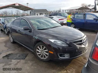 2011 Mazda Mazda6 i Touring with VIN 1YVHZ8CH8B5M06133, listed as a IAAI auction lot 41213085 with 144,098 mi miles. Bid and sale history available at carsss.com. Image 1.