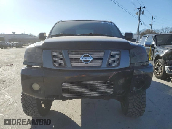 2012 Nissan Titan SV with VIN 1N6BA0EJ1CN301758, listed as a Copart auction lot 83424324 with 263,870 mi miles and Salvage Title. Bid and sale history available at carsss.com. Image 5.