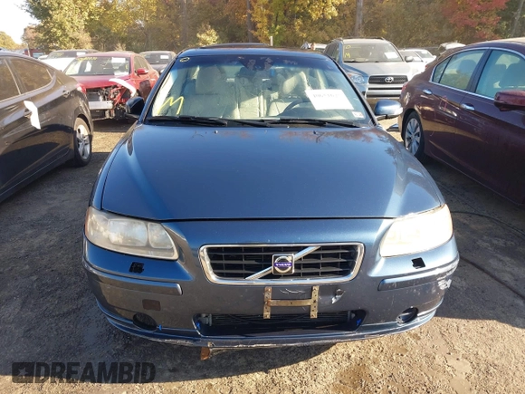 2007 Volvo S60 2.5L Turbo with VIN YV1RH592272620102, listed as a IAAI auction lot 40651625 with 171,229 mi miles. Bid and sale history available at carsss.com. Image 12.