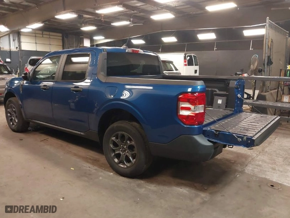 2024 Ford Maverick XLT with VIN 3FTTW8H32RRA35113, listed as a IAAI auction lot 41908776 with 13,354 mi miles. Bid and sale history available at carsss.com. Image 3.