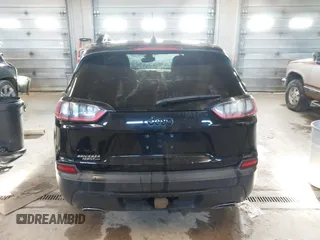 2019 Jeep Cherokee Latitude Plus with VIN 1C4PJMLX7KD283570, listed as a IAAI auction lot 41922700 with 106,829 mi miles and . Bid and sale history available at DreamBid. Image 17.