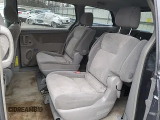 2006 Toyota Sienna CE with VIN 5TDZA23C06S549175, listed as a Copart auction lot 86749564 with 209,054 mi miles and Salvage Title. Bid and sale history available at carsss.com. Image 11.