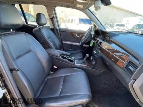 2010 Mercedes-Benz GLK 350 with VIN WDCGG5GB9AF449216, listed as a Copart auction lot 81513434 with 153,183 mi miles and Clean Title. Bid and sale history available at DreamBid. Image 5.
