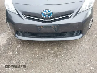 2012 Toyota Prius Two with VIN JTDZN3EU0C3041284, listed as a IAAI auction lot 42095547 with 185,725 mi miles and . Bid and sale history available at DreamBid. Image 6.