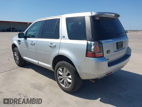 2013 Land Rover LR2 with VIN SALFR2BG7DH328733, listed as a IAAI auction lot 42012174 with 116,852 mi miles and . Bid and sale history available at DreamBid. Image 3.