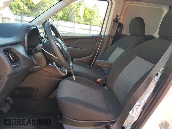 2022 Ram ProMaster City Cargo Tradesman with VIN ZFBHRFAB6N6Y24331, listed as a Copart auction lot 56729625 with 32,854 mi miles and Salvage title. Bid and sale history available at DreamBid. Image 7.