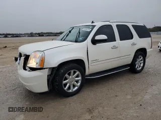 2013 GMC Yukon Denali with VIN 1GKS1EEF6DR326097, listed as a Copart auction lot 84966724 with 140,115 mi miles and Salvage Title. Bid and sale history available at carsss.com. Image 1.