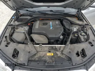 2018 BMW 5 Series 530e xDrive with VIN WBAJB1C58JB084292, listed as a Copart auction lot 51213575 with 105,277 mi miles and Clean title. Bid and sale history available at DreamBid. Image 11.