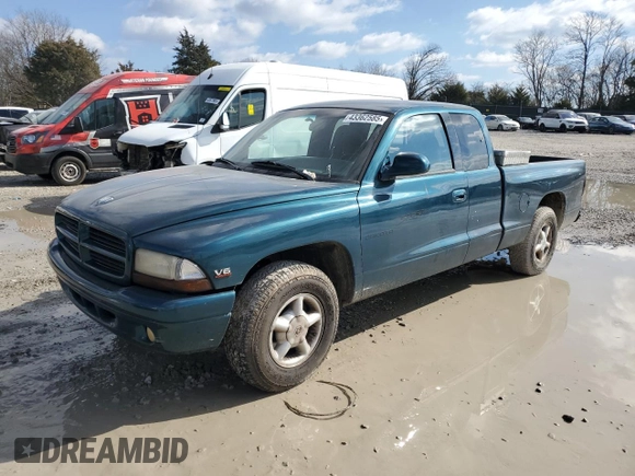 1997 Dodge Dakota with VIN 1B7GL23X8VS156809, listed as a Copart auction lot 43362585 with 146,015 mi miles and Salvage Title. Bid and sale history available at carsss.com. Image 1.