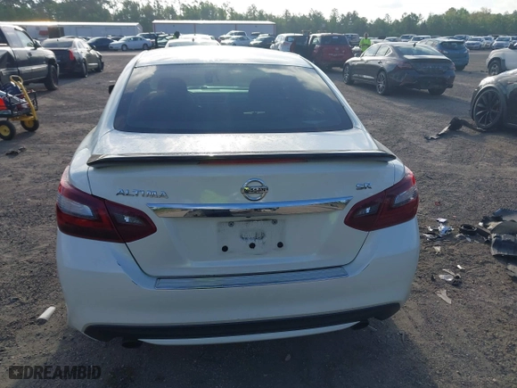 2017 Nissan Altima 2.5 SR with VIN 1N4AL3AP4HC231332, listed as a IAAI auction lot 41966946 with 151,015 mi miles. Bid and sale history available at carsss.com. Image 15.