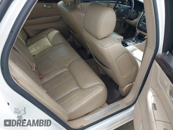 2008 Cadillac DTS 1SD z VIN 1G6KD57Y28U112764, wystawiony jako IAAI lot #41953240 z przebiegiem Nie podano mil oraz . Historia ofert i sprzedaży dostępna na DreamBid. Obrazek 8.