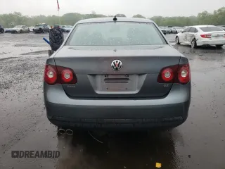 2008 Volkswagen Jetta SE with VIN 3VWRZ71K38M025776, listed as a Copart auction lot 55985785 with 200,694 mi miles and Salvage title. Bid and sale history available at DreamBid. Image 6.