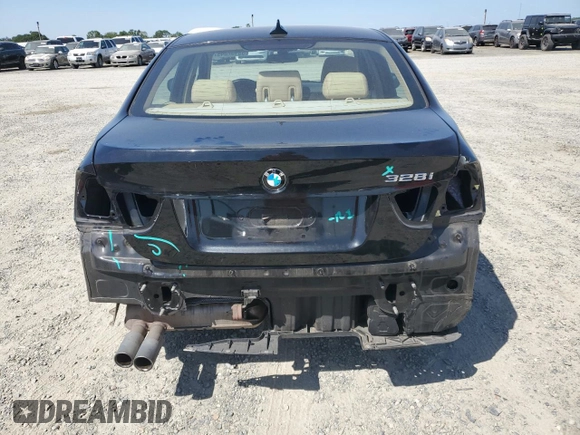 2011 BMW 3 Series 328i with VIN WBAPH5G50BNM76175, listed as a Copart auction lot 53102645 with 89,187 mi miles and Salvage Title. Bid and sale history available at carsss.com. Image 6.