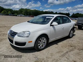 2010 Volkswagen Jetta SE with VIN 3VWRX7AJ8AM126914, listed as a Copart auction lot 56363645 with 107,149 mi miles and Salvage title. Bid and sale history available at DreamBid. Image 1.