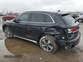 2024 Audi Q5 Komfort with VIN WA1AAAFY9R2001227, listed as a Copart auction lot 80048624 with 11,402 mi miles and Salvage Title. Bid and sale history available at carsss.com. Image 2.