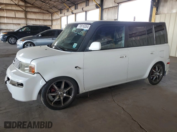 2005 Scion xB with VIN JTLKT324450217712, listed as a Copart auction lot 70816354 with 156,875 mi miles and Salvage Title. Bid and sale history available at carsss.com. Image 1.