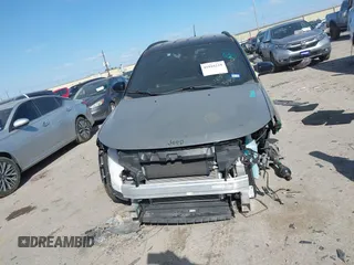 2023 Jeep Compass Limited с VIN 3C4NJDCN4PT505487, выставлен на аукционе IAAI как лот 41816219 с пробегом 10 379 миль миль и . История ставок и продаж доступна на DreamBid. Изображение 13.