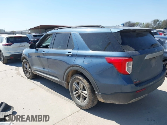 2020 Ford Explorer XLT with VIN 1FMSK7DH9LGC30705, listed as a IAAI auction lot 41791732 with 101,242 mi miles. Bid and sale history available at carsss.com. Image 3.