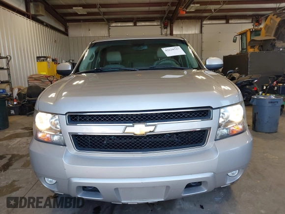 2007 Chevrolet Tahoe LT z VIN 1GNFK13077R224756, wystawiony jako IAAI lot #42620527 z przebiegiem Nie podano mil oraz . Historia ofert i sprzedaży dostępna na DreamBid. Obrazek 12.
