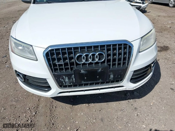 2013 Audi Q5 Premium Plus with VIN WA1LFAFP9DA027214, listed as a IAAI auction lot 42040393 with 173,280 mi miles. Bid and sale history available at carsss.com. Image 6.