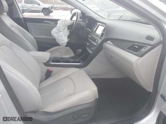 2019 Hyundai Sonata Sport with VIN 5NPE34AF0KH729533, listed as a IAAI auction lot 41903710 with 46,352 mi miles. Bid and sale history available at carsss.com. Image 5.
