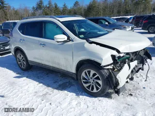 2015 Nissan Rogue SL with VIN 5N1AT2MV0FC791503, listed as a IAAI auction lot 41622888 with 110,792 mi miles. Bid and sale history available at carsss.com. Image 1.
