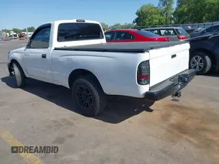2001 Toyota Tacoma z VIN 5TENL42N61Z862007, wystawiony jako IAAI lot #42337073 z przebiegiem 256 736 mil mil oraz . Historia ofert i sprzedaży dostępna na DreamBid. Obrazek 3.