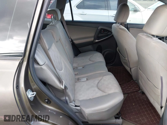 2009 Toyota RAV4 with VIN JTMZF33V995001985, listed as a IAAI auction lot 41932410 with 113,713 mi miles. Bid and sale history available at carsss.com. Image 8.
