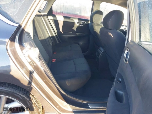 2013 Nissan Sentra SR with VIN 3N1AB7AP3DL782583, listed as a IAAI auction lot 41878238 with 188,617 mi miles. Bid and sale history available at carsss.com. Image 8.