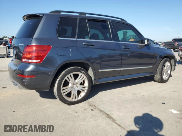 2015 Mercedes-Benz GLK 350 with VIN WDCGG8JB9FG397551, listed as a Copart auction lot 72570224 with 175,404 mi miles and Clean Title. Bid and sale history available at DreamBid. Image 3.