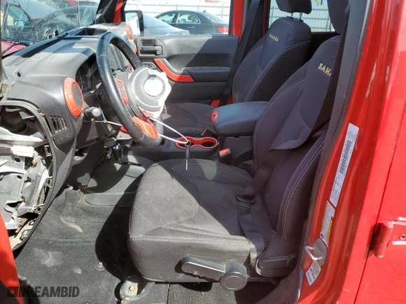 2014 Jeep Wrangler Unlimited Sahara with VIN 1C4BJWEG3EL101635, listed as a Copart auction lot 73589194 with 143,843 mi miles and Salvage Title. Bid and sale history available at carsss.com. Image 7.