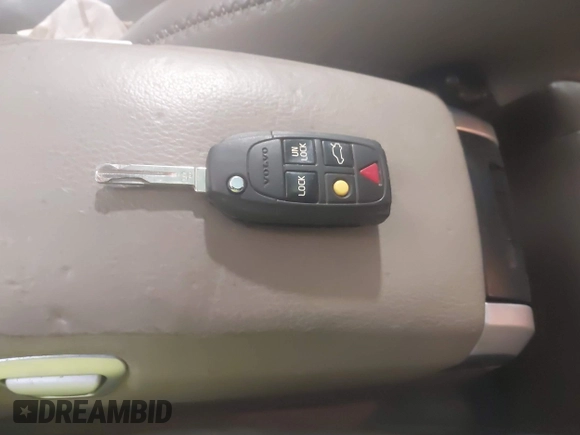 2005 Volvo XC70 with VIN YV1SZ592751190343, listed as a IAAI auction lot 41517785 with 202,533 mi miles and . Bid and sale history available at DreamBid. Image 11.