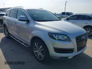 2014 Audi Q7 Premium Plus z VIN WA1LGAFE8ED007158, wystawiony jako IAAI lot #42212664 z przebiegiem 120 934 mil mil oraz . Historia ofert i sprzedaży dostępna na DreamBid. Obrazek 1.