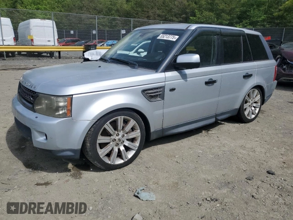 2011 Land Rover Range Rover Sport SC z VIN SALSH2E43BA275229, wystawiony jako Copart lot #55213775 z przebiegiem 73 052 mil mil oraz Nie do naprawy • Non repairable. Historia ofert i sprzedaży dostępna na DreamBid. Obrazek 1.