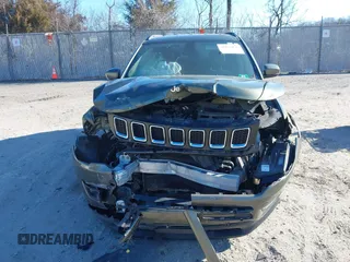 2018 Jeep Compass Altitude с VIN 3C4NJDBB2JT284521, выставлен на аукционе IAAI как лот 41612076 с пробегом 123 170 миль миль и . История ставок и продаж доступна на DreamBid. Изображение 11.