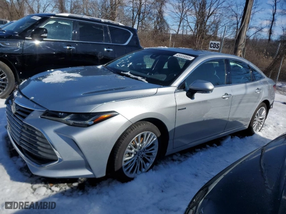 2020 Toyota Avalon Hybrid Limited with VIN 4T1D21FB7LU014867, listed as a Copart auction lot 45559885 with 82,708 mi miles and Salvage Title. Bid and sale history available at carsss.com. Image 1.
