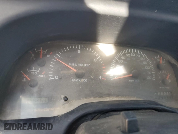 1998 Dodge 2500 z VIN 1B7KC2362WJ203163, wystawiony jako Copart lot #58871105 z przebiegiem 259 264 mil mil oraz Szkoda całkowita • Salvage title. Historia ofert i sprzedaży dostępna na DreamBid. Obrazek 9.