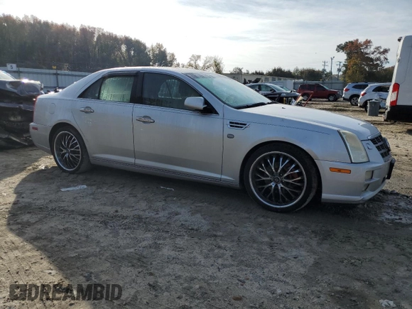 2011 Cadillac STS RWD z VIN 1G6DW6ED9B0133084, wystawiony jako Copart lot #80912574 z przebiegiem 138 720 mil mil oraz Czysty tytuł • Clean title. Historia ofert i sprzedaży dostępna na DreamBid. Obrazek 4.