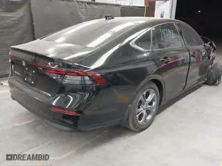 2024 Honda Accord Sedan EX with VIN 1HGCY1F38RA059206, listed as a IAAI auction lot 40984266 with 1 mi miles. Bid and sale history available at carsss.com. Image 4.