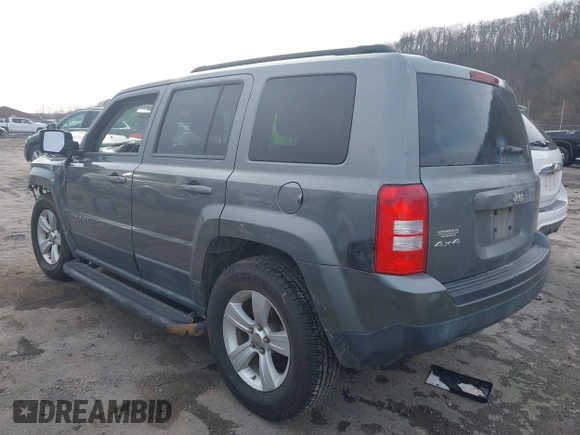 2011 Jeep Patriot Sport with VIN 1J4NF1GB9BD202472, listed as a IAAI auction lot 41923467 with 139,727 mi miles. Bid and sale history available at carsss.com. Image 3.