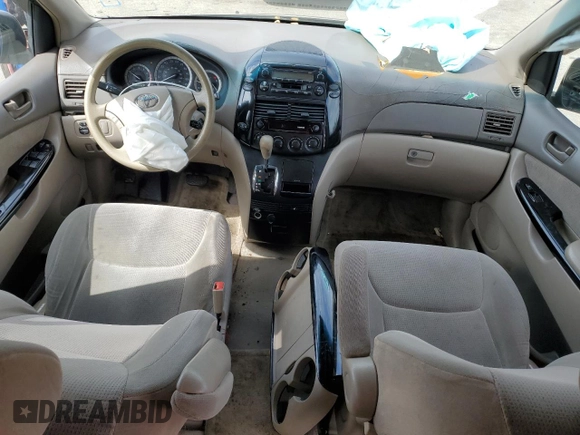 2004 Toyota Sienna CE with VIN 5TDZA23C74S073584, listed as a Copart auction lot 52727315 with 193,265 mi miles and Salvage Title. Bid and sale history available at carsss.com. Image 8.