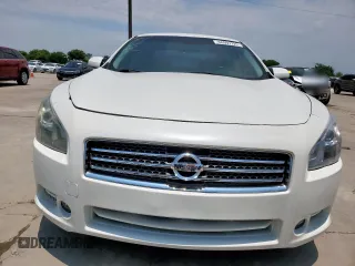 2014 Nissan Maxima S z VIN 1N4AA5AP9EC497054, wystawiony jako Copart lot #60997725 z przebiegiem 137 514 mil mil oraz Szkoda całkowita • Salvage title. Historia ofert i sprzedaży dostępna na DreamBid. Obrazek 5.