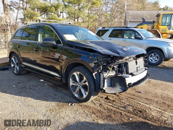 2022 Audi Q7 Premium Plus with VIN WA1LXBF74ND017516, listed as a IAAI auction lot 41814246 with 40,533 mi miles and . Bid and sale history available at DreamBid. Image 1.