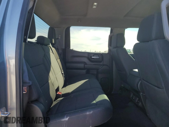 2024 Chevrolet Silverado 1500 Custom with VIN 1GCPABEK2RZ102085, listed as a Copart auction lot 87700835 with 31,311 mi miles and Salvage Title. Bid and sale history available at DreamBid. Image 10.