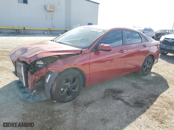 2021 Hyundai Elantra SEL with VIN KMHLM4AGXMU195247, listed as a Copart auction lot 45019825 with 32,526 mi miles and Salvage Title. Bid and sale history available at carsss.com. Image 1.