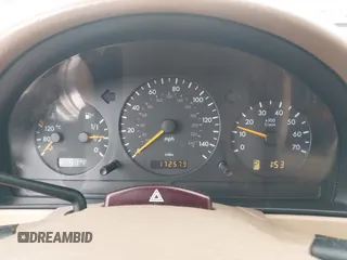2002 Mercedes-Benz M 320/430/500 с VIN 4JGAB54E92A334912, выставлен на аукционе IAAI как лот 41825224 с пробегом 172 579 миль миль и . История ставок и продаж доступна на DreamBid. Изображение 7.