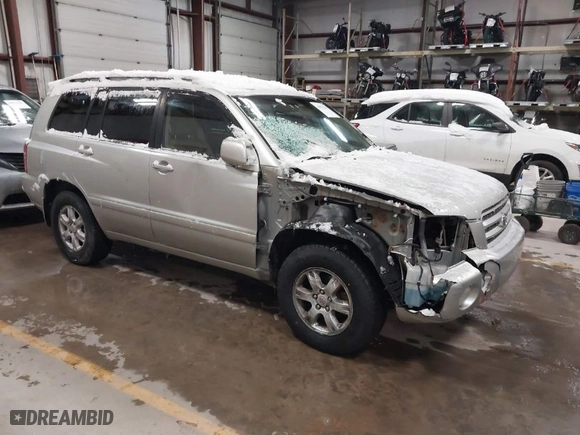 2003 Toyota Highlander with VIN JTEHF21A130133824, listed as a IAAI auction lot 40991566 with 161,244 mi miles. Bid and sale history available at carsss.com. Image 1.