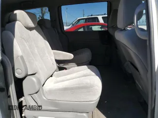2006 Kia Sedona LX with VIN KNDMB233366031908, listed as a Copart auction lot 70193774 with 99,635 mi miles and Clean Title. Bid and sale history available at carsss.com. Image 11.
